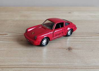 Matchbox Super Kings K-168 Porsche 911 Carrera 4 z 1989