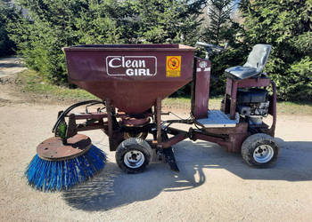 Zamiatarko ścielarka ze ściągaczką do obór i korytarzy CLEAN GIRL (Briggs …