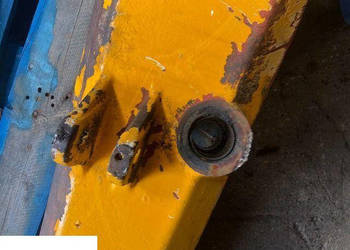 Jcb 3cx - Obudowa Mostu Przedniego
