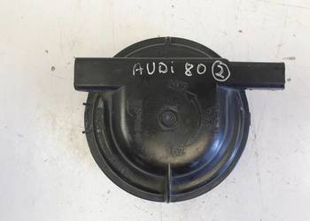 Audi 80 ZAŚLEPKA DEKIELEK LAMPY LEWY PRZÓD