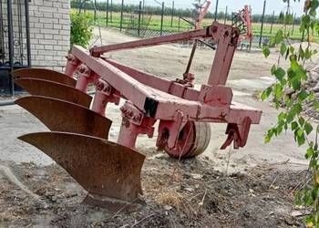 Pług zagonowy 4 skibowy ruski rosyjski