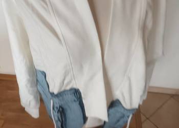 Sprzedam bluzę damską rozmiar XL.