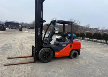 wózek widłowy TOYOTA 8FGJF35 LPG 4Y Triplex 6m przesuw pozycjoner 2018