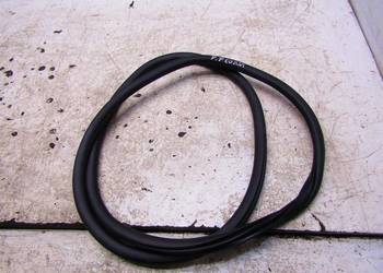 USZCZELKA DRZWI PRAWY PRZÓD PRZEDNIA OPEL CORSA F USZCZELKA DRZWI PRAWY PRZÓD PRZEDNIA OPEL CORSA F