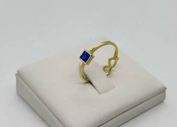 Złoty pierścionek pr 333 1,06g (Rozmiar 12)