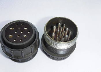 SzRN-13 złącze gniazdo 13 pin wtyk wtyczka SzRN13