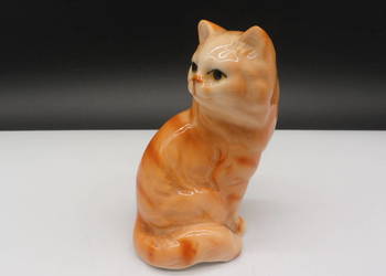 Urocza Figurka Rudo-Biały Kotek – Vintage Lata 70./80. – Porcelana