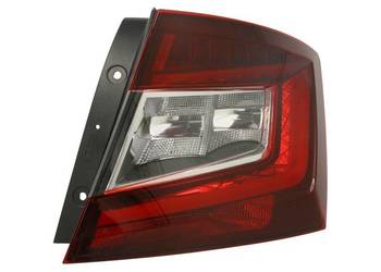 Skoda Fabia 18–22 Lampa tylna prawa