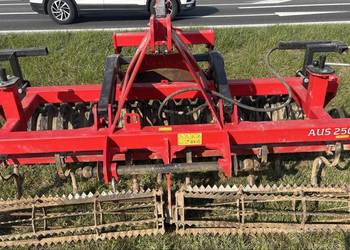 Sprzedam agregat uprawowo - siewny