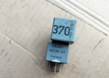PRZEKAŹNIK 370 8D0951253  AUDI A6C4 100