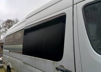 Szyby tylne drzwi boczne przyciemniane do sprintera 906 craftera