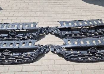 OPEL CORSA E Kratka Atrapa Grill Zderzak Zabudowa Kratki