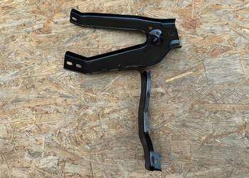 Wspornik uchwyt mocowanie pasa przód prawy rh skoda enyaq 5LA 5LA805764