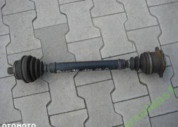 AUDI A4 B5 VW PASSAT B5  PÓŁOŚKA PRAWA 8D0407272AJ