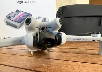 DJI Mini 4 Pro Fly More Combo