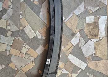 Belka zderzaka przód Toyota Corolla E21 wzmocnienie zderzaka