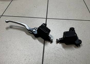 Pompa hamulcowa Prawa przód lewa tył Piaggio X-EVO 125