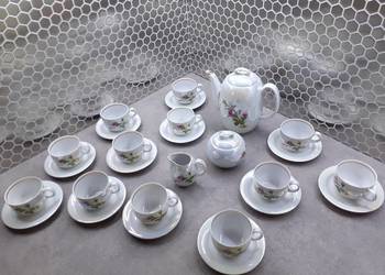Zestaw porcelany  na 12 osób Wałbrzych