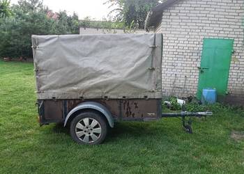Przyczepka samochodowa