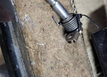Suzuki DR 600 650 wałek dekompresatora dr600 dr650 głowicy sprężyna