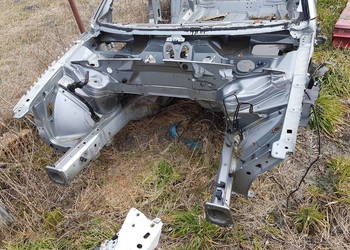 AUDI A4 B7 PODLUZNICA PRZOD CWIARTKA PRZOD POSZYCIE PRZOD