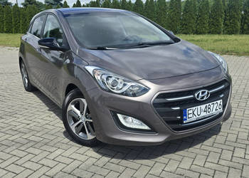 Hyundai i30 1,6crdi Navigacja.Tempomat.Ledy.Klimatr 2 str.Tempomat.PARKTRO…