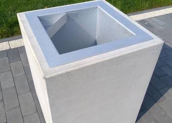 Kosz betonowy 70l z wkładem z popielnicą K70 beton architektoniczny