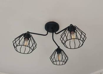 Ozdobna lampa sufitowa czarna stylowa