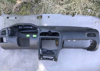 Deska rozdzielcza konsola Volvo S60 V70 XC70 szara