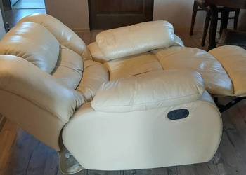 Mega wygodny biały fotel