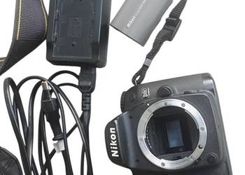 Nikon D80 Body lustrzanki cyfrowej oryginalna bateria, ładowarka i pasek
