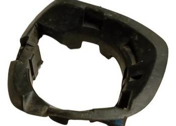 Ramka mocująca reflektor Renault 8200605789 pierścień lampy używana