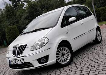 Lancia Musa Fiat Idea 1.4 16V 95KM