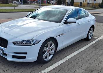 Jaguar XE 2.0 D Prestige