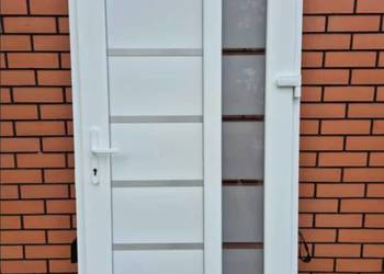 Drzwi PCV Ozdobne Nowy Model 100x210 białe