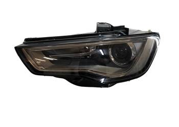 Audi A3 (8V) 06.2012-07.2016 Sedan Reflektor / Lampa przednia lewa Bi-Xenon