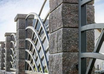 Bloczki ogrodzenia JONIEC GORC DE LUXE, 38cm x 22cm x 16cm