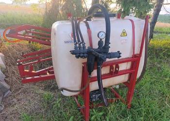 Opryskiwacz polowy 300L