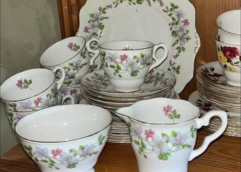 Serwis Columbine. Esteb. 1845 Royal Stafford. Made in England. Serwis Columbine. Esteb. 1845 Royal Stafford. Made in England.