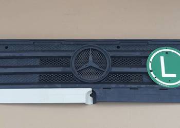 MERCEDES ATEGO GRILL ATRAPA A9738800023