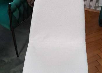 Sprzedam stół i 4 krzesła