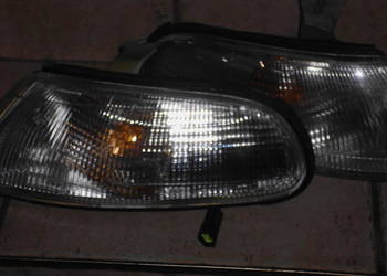 Kierunkowskazy Prawy Lewy Mazda 626