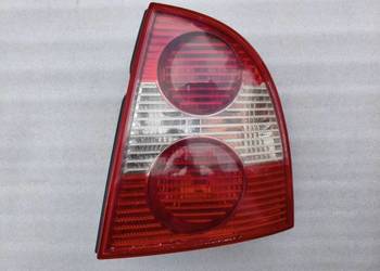 Lampa Prawy Tył Tylna Prawa VW Passat B5 Sedan Lift 3B5945096AE
