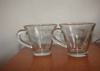 filiżanka, rżnięte grube szkło