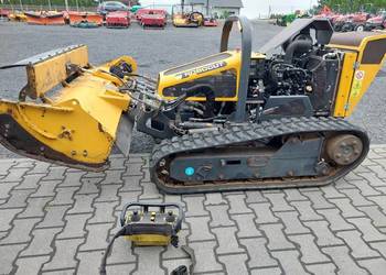 McConnel Robocut Energreen samojezdna kosiarka bijakowa robot sterowany RC McConnel Robocut Energreen samojezdna kosiarka bijakowa robot sterowany RC