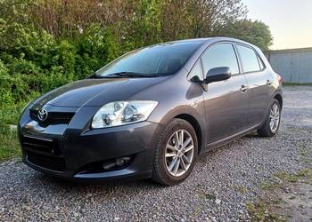 Toyota Auris 1,6 benzyna+LPG