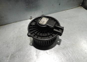 WENTYLATOR NAWIEWU TOYOTA RAV4 II