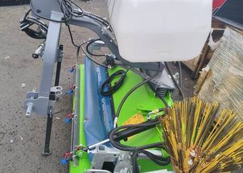 Zamiatarka Uliczna IGA firmy ABRA Zamiatarka Uliczna IGA firmy ABRA