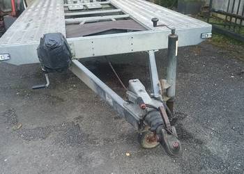 Sprzedam przyczepę laweta Boro