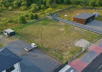 Działka mieszkaniowo usługowa